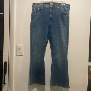 Mother Denim Weekender Fray Size 34